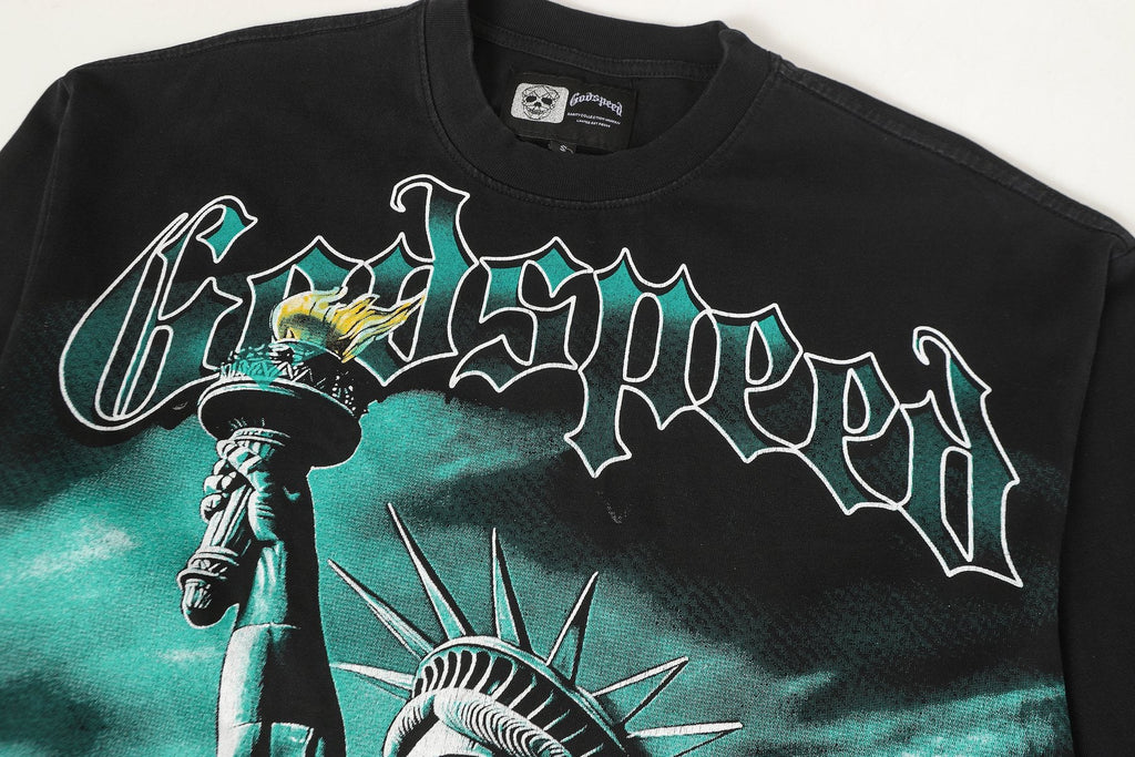 Godspeed Statue of Liberty Graphic Long-Sleeve T-Shirt — detail
