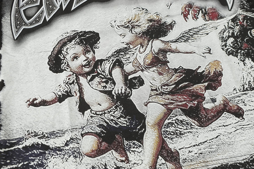 MIXED EMOTION Angel Beach Graphic T-Shirt — detail
