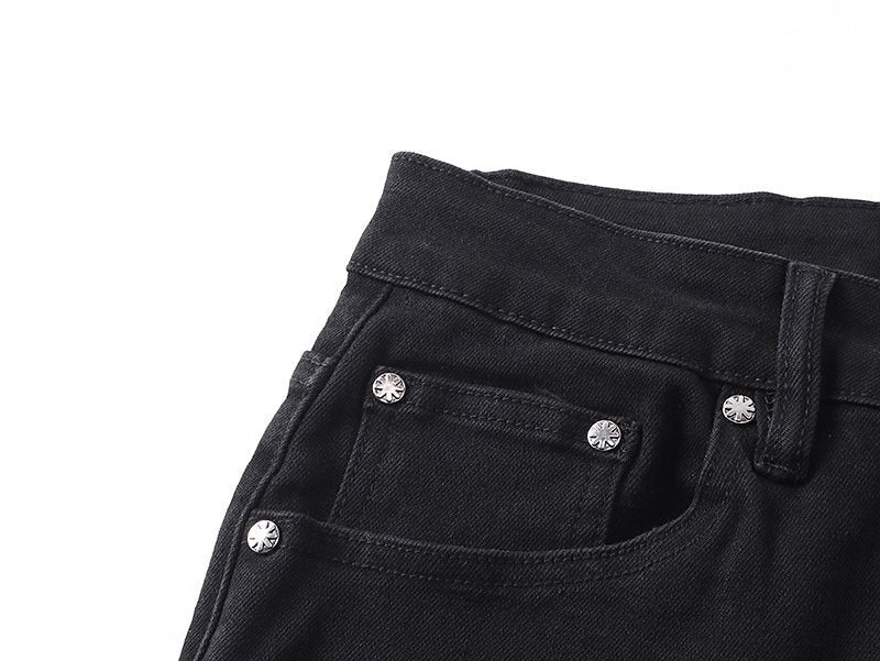 LOSTSHDWS Flower Embellished Flare Jeans — detail