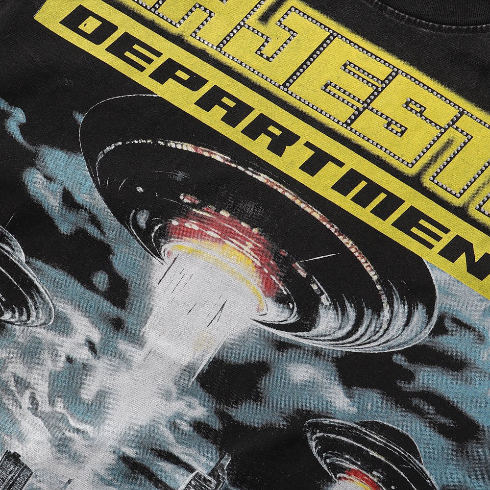 MAJESTIK 16 Department UFO Graphic T-Shirt — detail