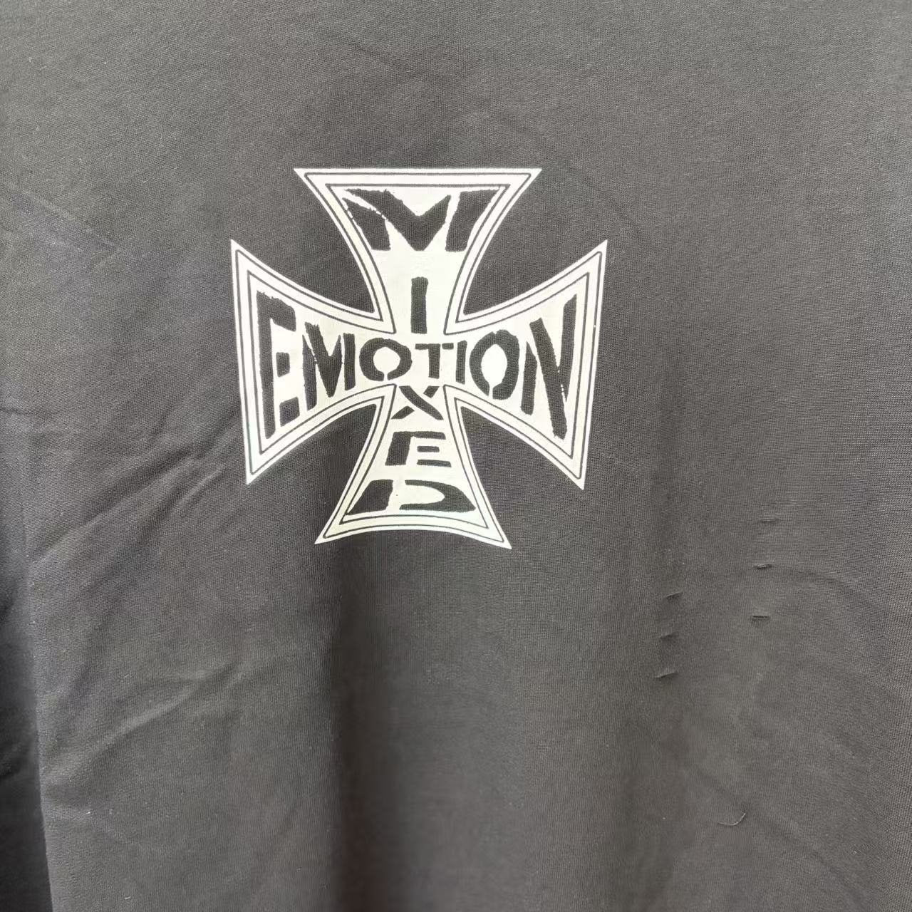 MIXED EMOTION Cross Graphic Distressed T-Shirt — hero