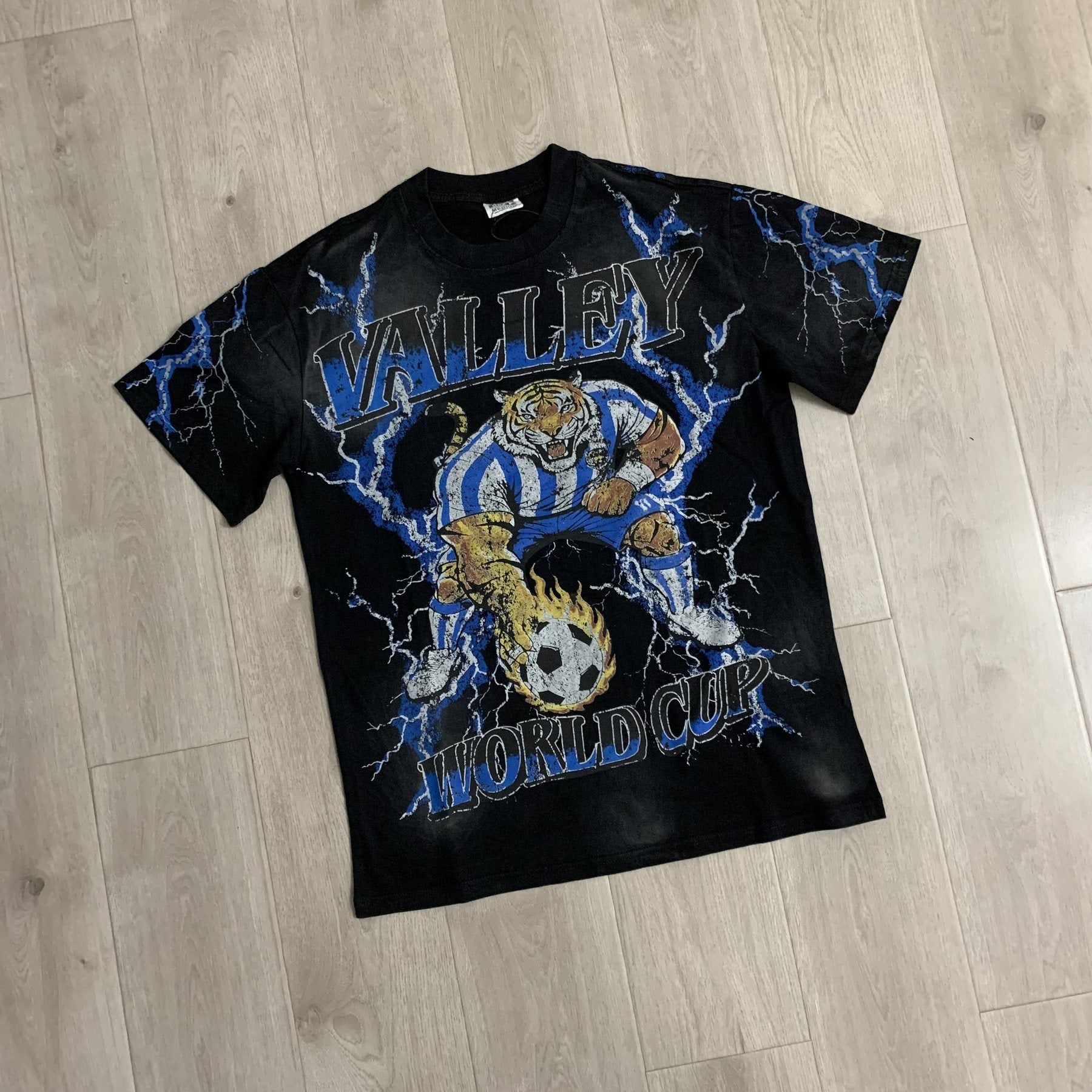 VALE USA World Cup Tiger Soccer Graphic T-Shirt — front