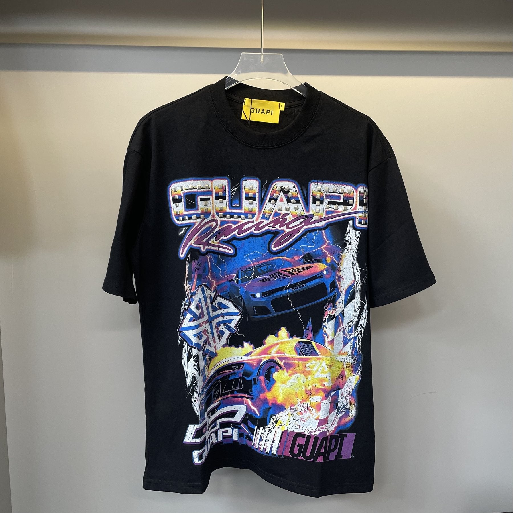 GUAPI Racing Car Graphic T-Shirt — front