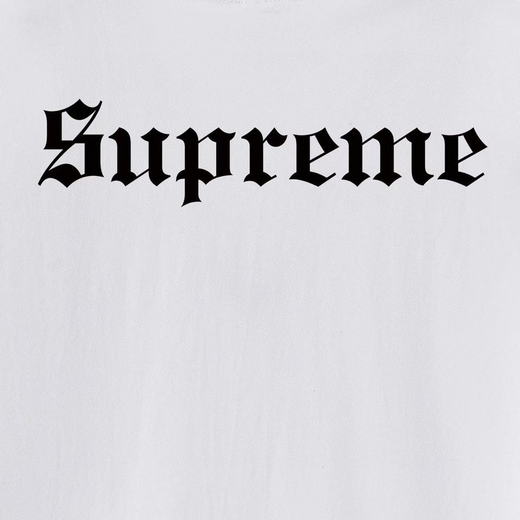 Supreme Snow White Graphic Short-Sleeve T-Shirt — fabric_closeup