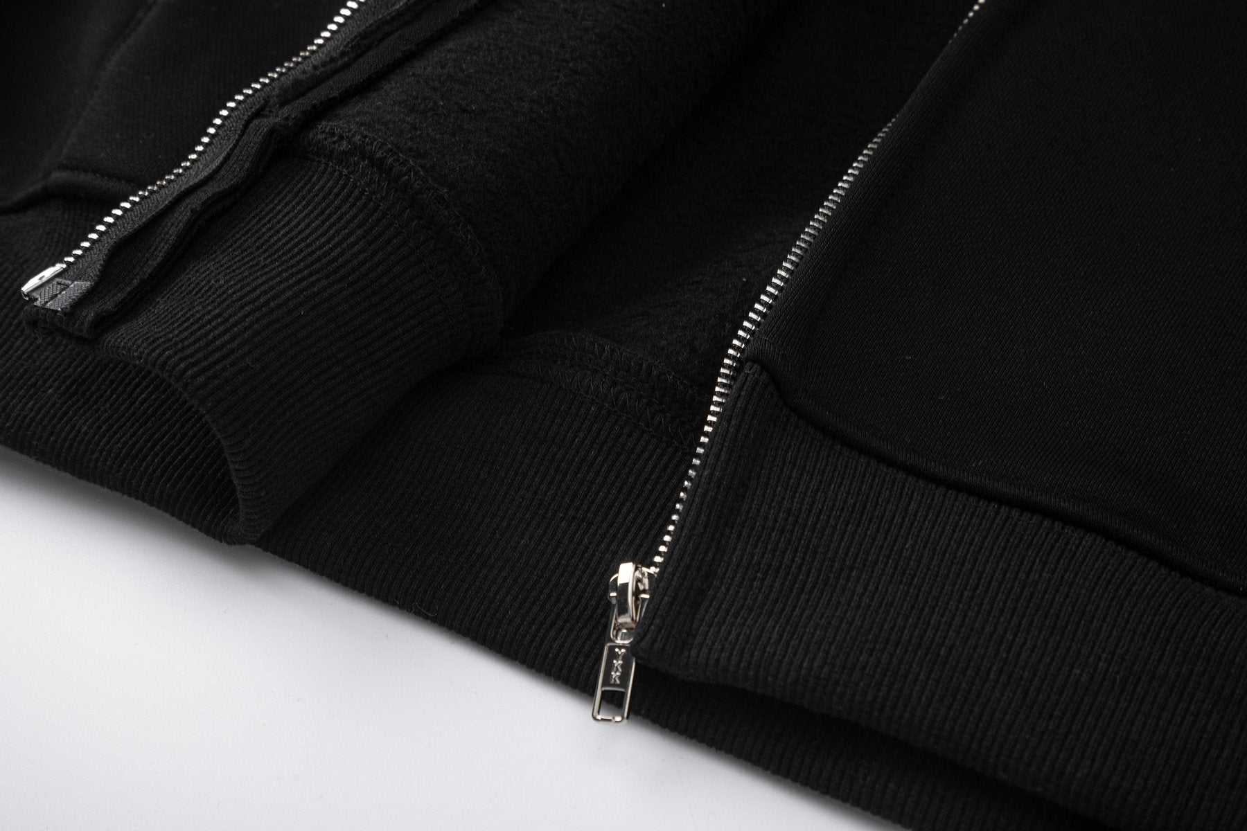 Supreme Front Appliqué Zip Hoodie — detail