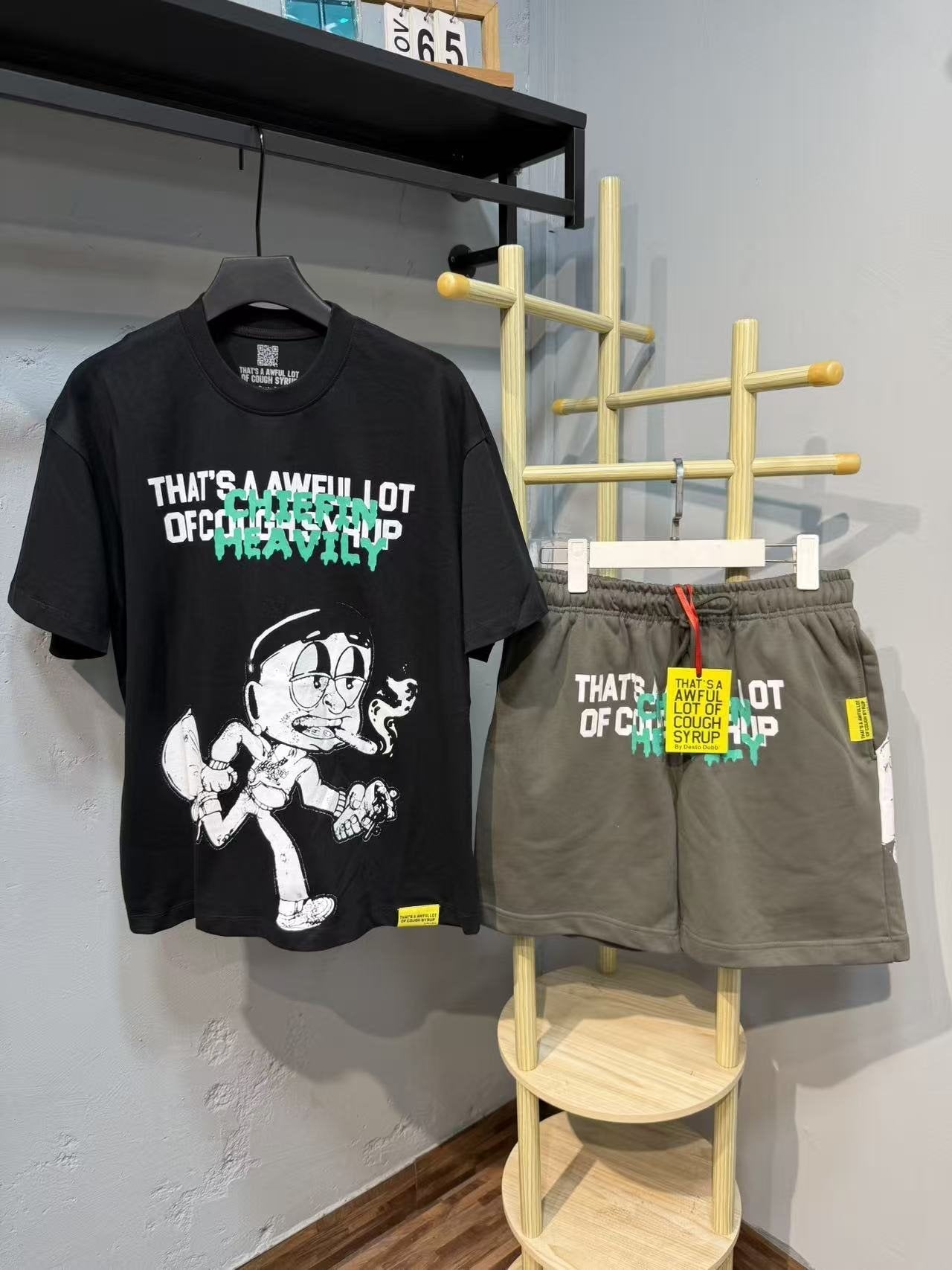 THAT'S A AWFUL LOT OF COUGH SYRUP Cartoon Short-Sleeve Set — hero