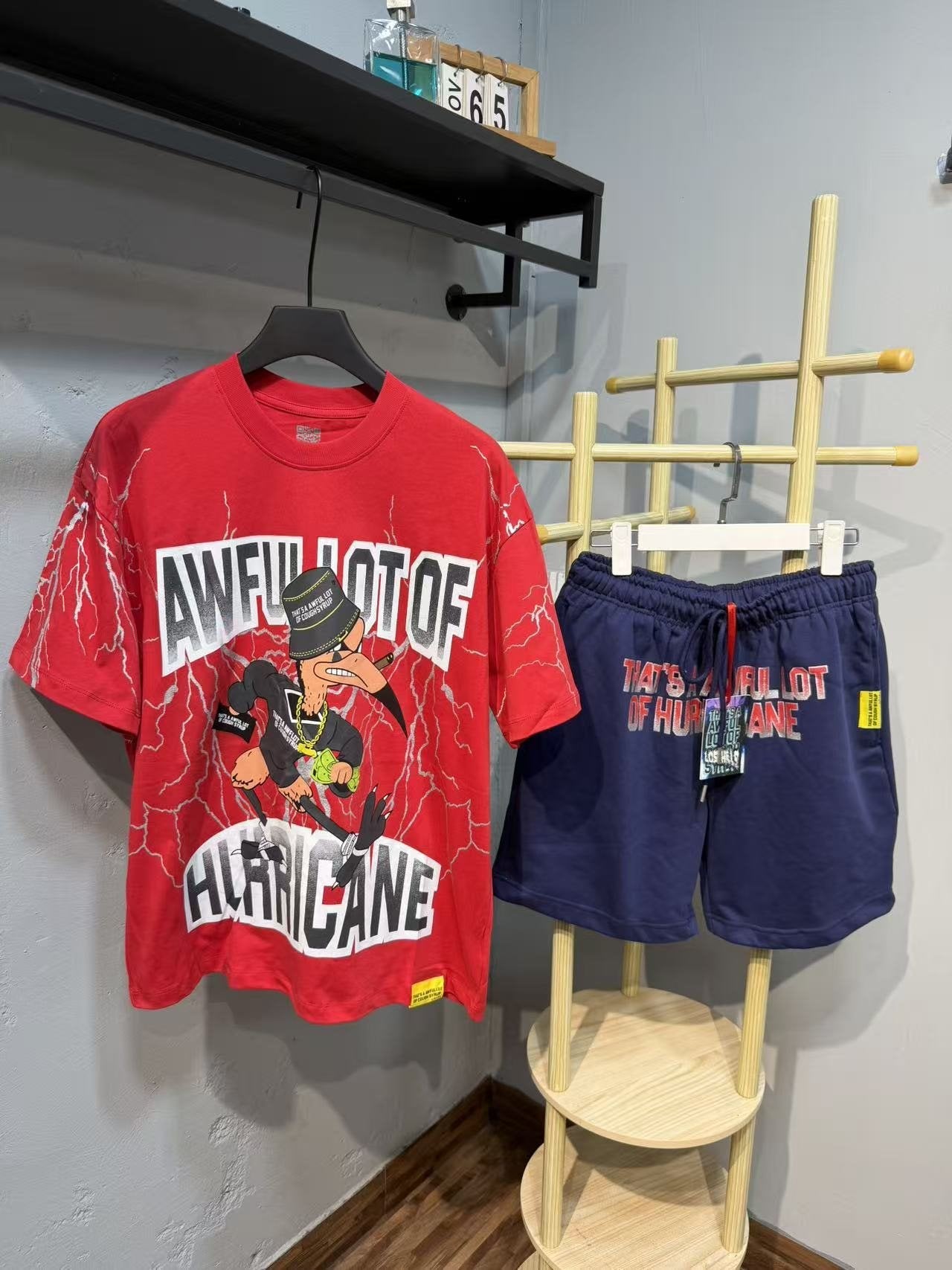 THAT'S A AWFUL LOT OF COUGH SYRUP Hurricane Graphic Short-Sleeve Set — front