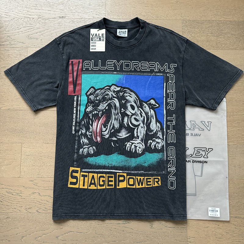 VALE USA Bulldog Graphic Washed Black T-Shirt — context