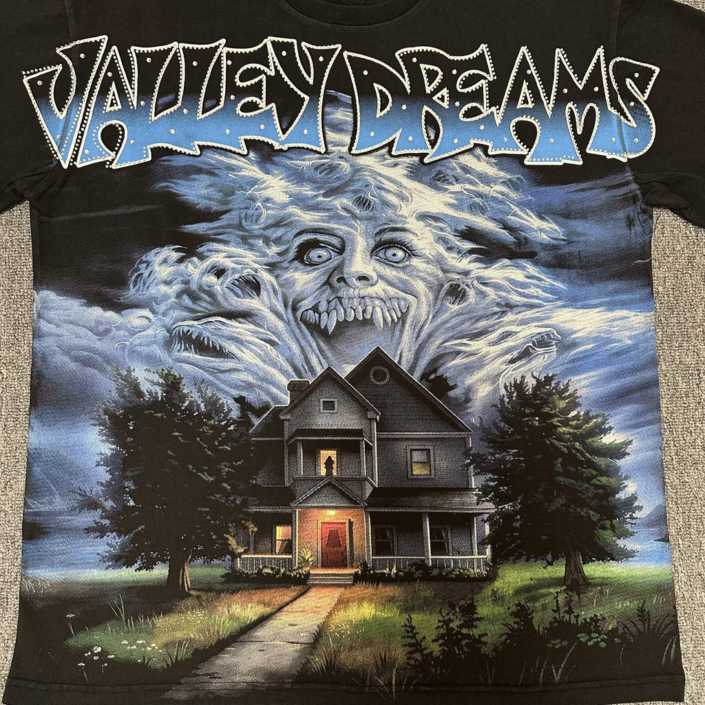 VALE USA Valley Dreams Haunted House Graphic T-Shirt — detail