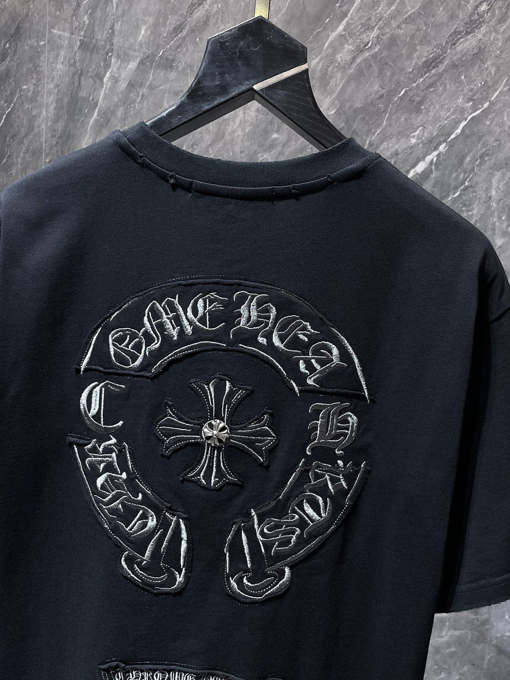 Chrome Hearts Cross & Horseshoe Embroidered Short-Sleeve T-Shirt — detail