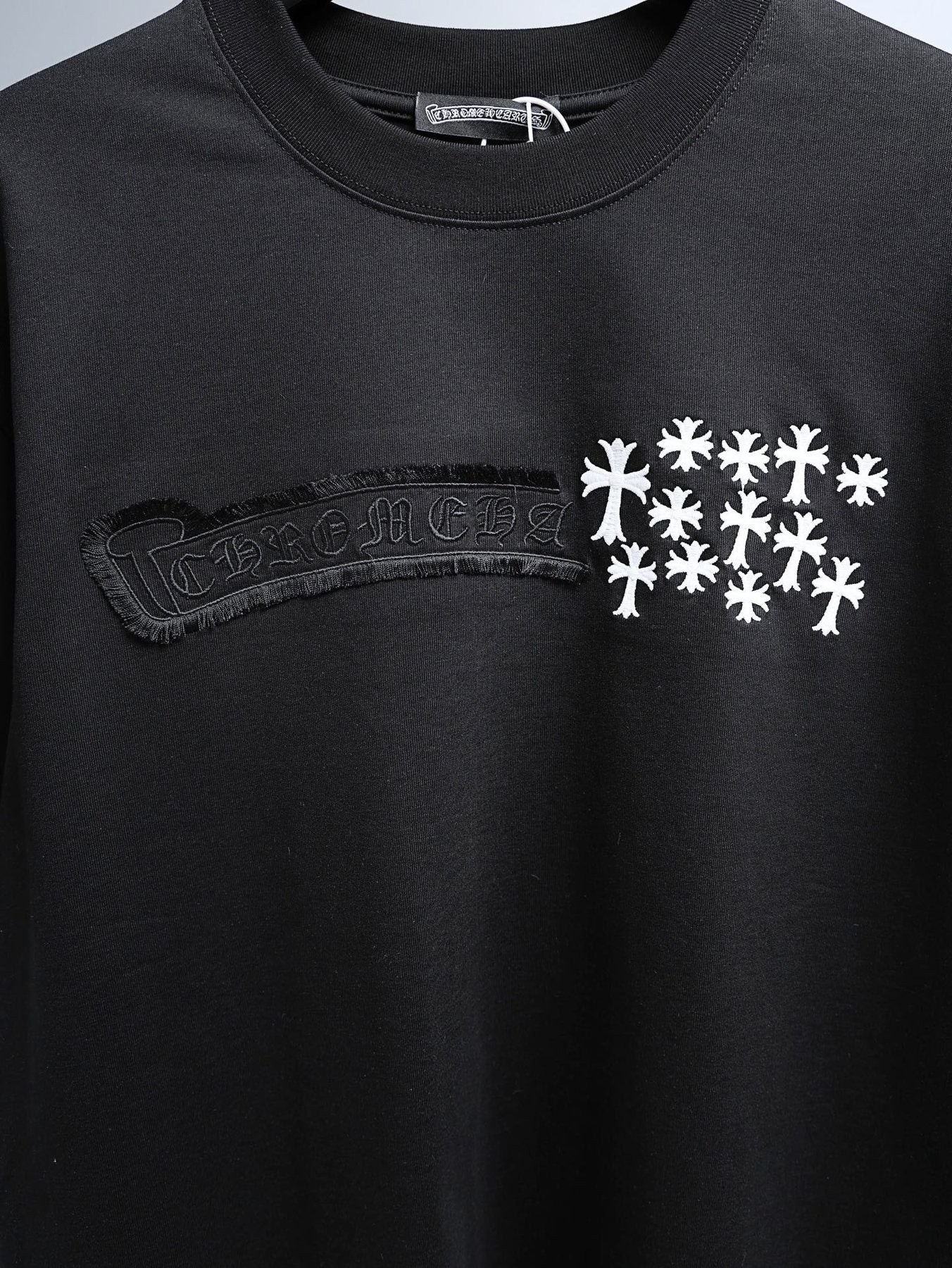 Chrome Hearts Clustered Cross Short-Sleeve T-Shirt — detail